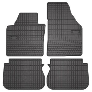 Dywaniki-gumowe-czarne-VW-Caddy-typ-2K-wersja-5-os.jpg